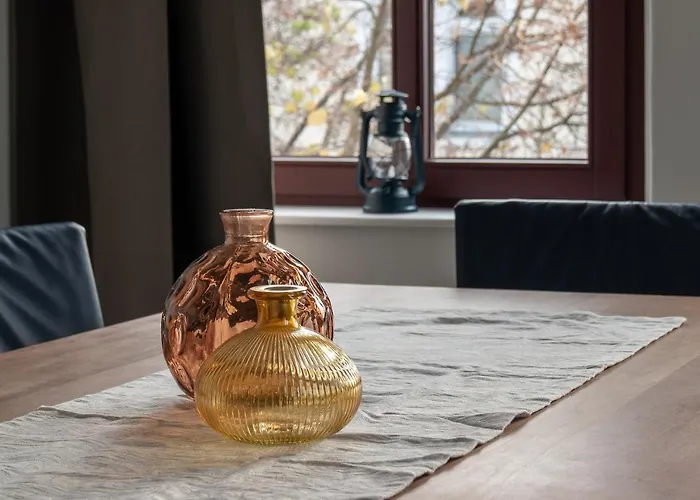 Grosse Familienfreundliche In Lägenhet