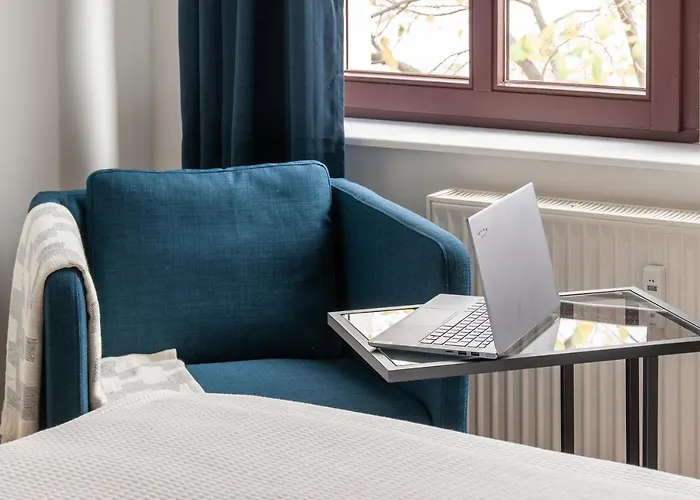 Lägenhet Grosse Familienfreundliche In Dresden